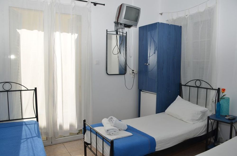 Hermes Rooms Тинос Екстериор снимка