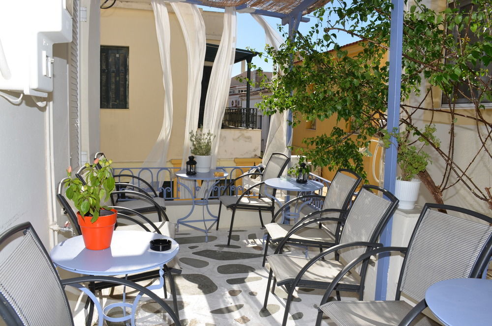 Hermes Rooms Тинос Екстериор снимка